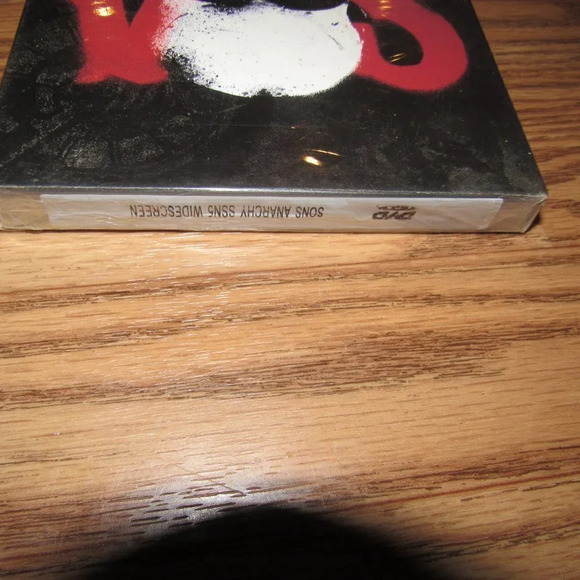 SONS OF ANARCHY Season Five (4 DVD Set)~SEALED! - Picture 3 of 3